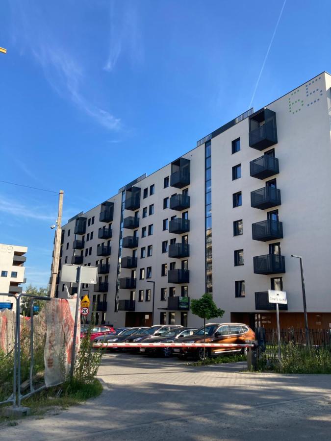 Sloneczny Apartament Z Garazem Przy Parku Kosciuszki カトヴィツェ エクステリア 写真